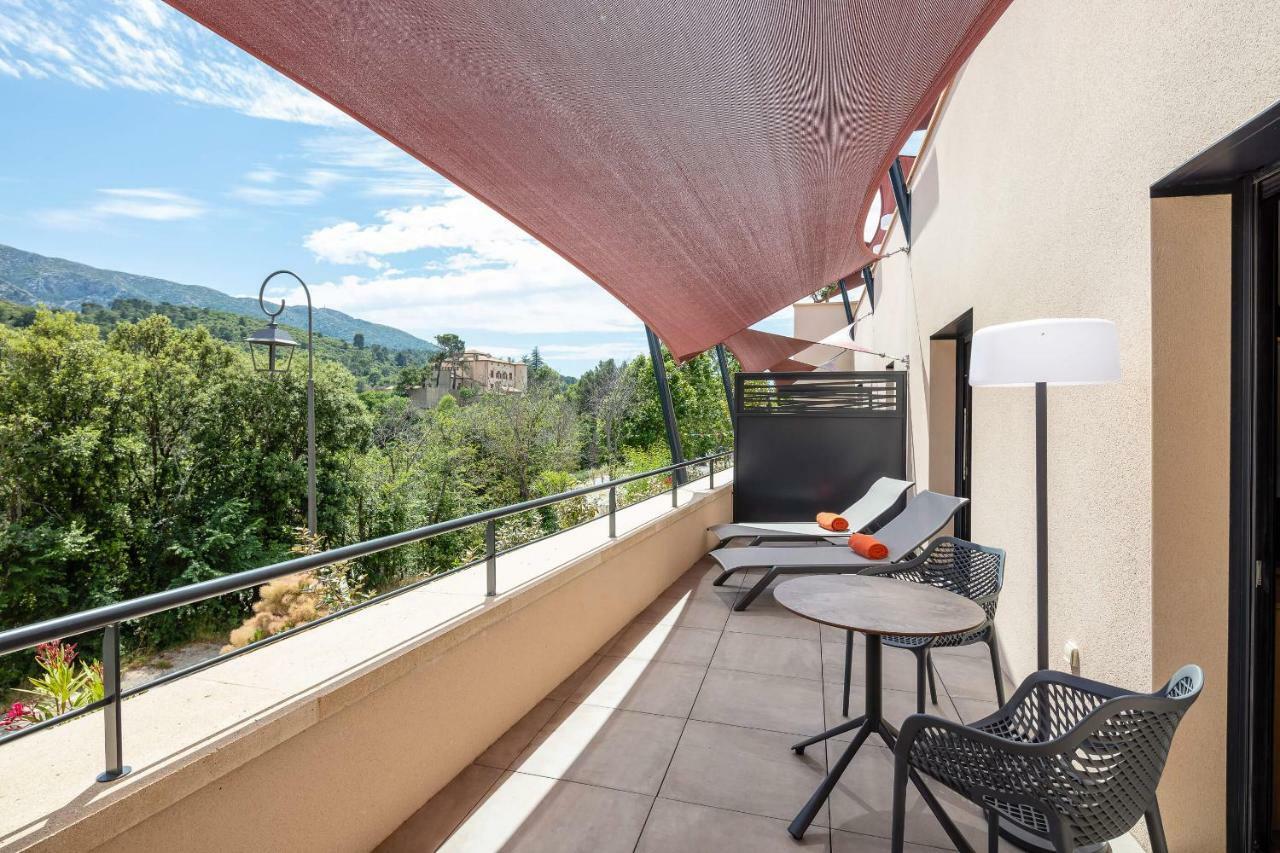Hotel Sainte Victoire Vauvenargues Экстерьер фото